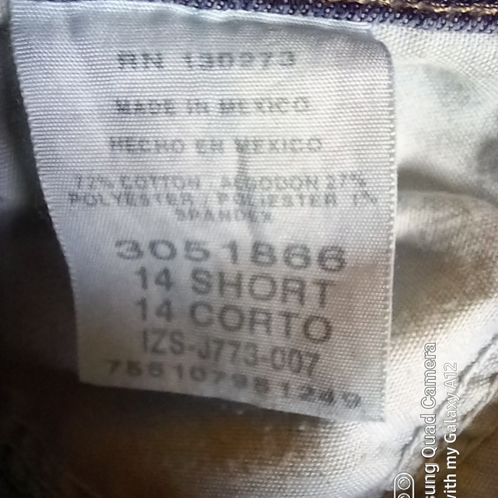 Lee Relaxed Fit Jeans Short - Picture 8 of 8